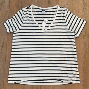 NWT Old Navy Women Luxe T shirt Stripe White Navy Blue Small v neck cotton